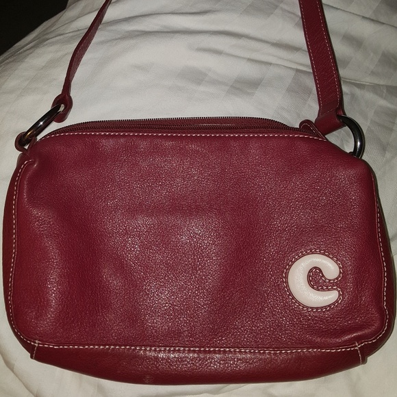 Red, leather, purse, monogrammed "c" - Picture 4 of 6